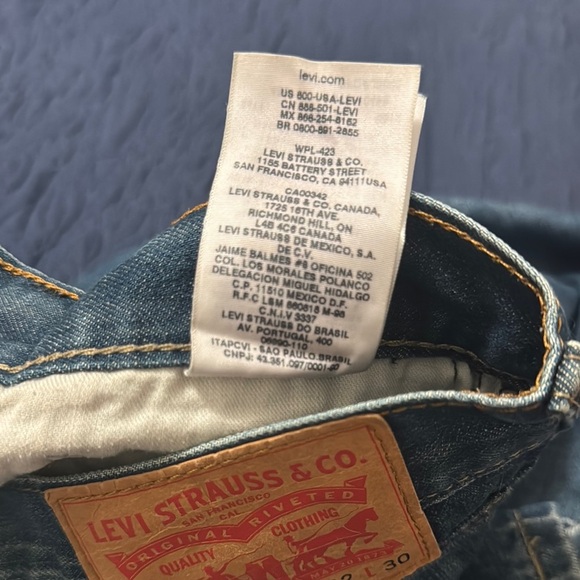 Levi's 511 Blue Straight Jeans with Vintage Appeal 32-30 Denim - Picture 10 of 11